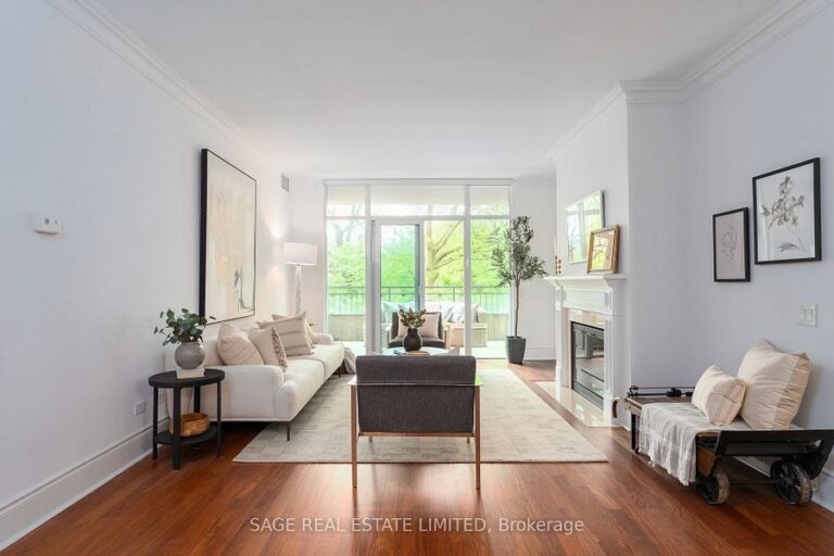 7071 Bayview Ave-2