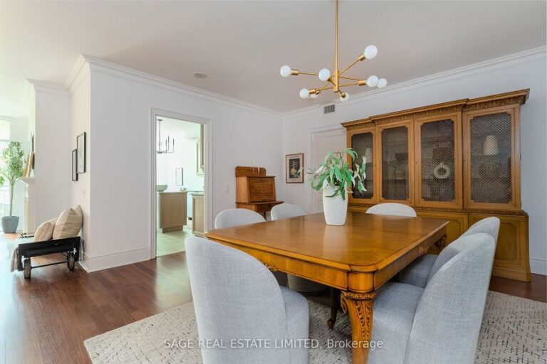 7071 Bayview Ave-6