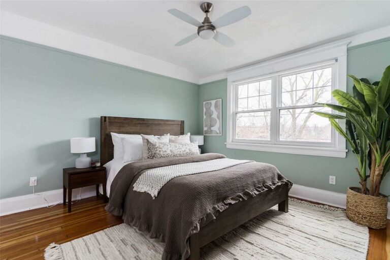 86 Stephenson Ave-18